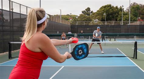 Play Pickleball at Hadsten Tennisklub 